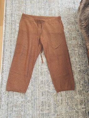 Universal Thread Womens Rust Brown Knit Joggers